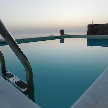 De Estrella Agios Dimitrios (Kythnos)