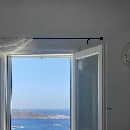 De Estrella * Agios Dimitrios (Kythnos)