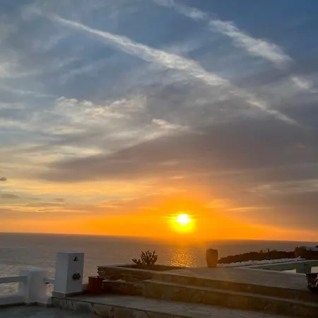 De Estrella * Agios Dimitrios (Kythnos)